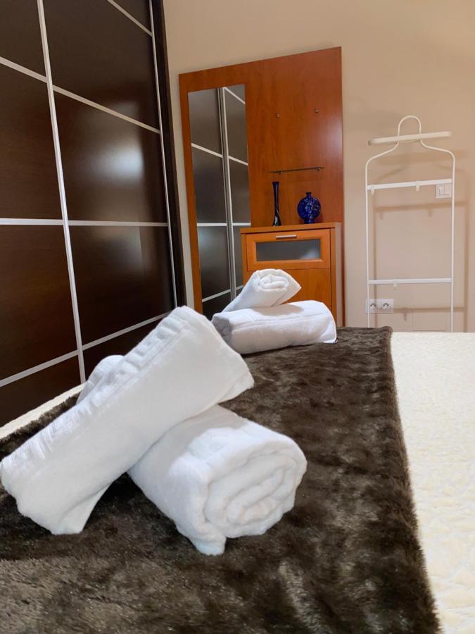 Robles Home Малага Екстериор снимка
